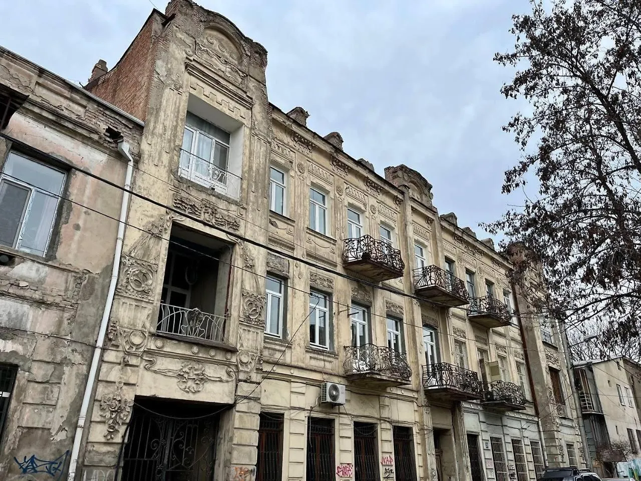Lägenhet Old And Modern Apart Ninoshvili Tbilisi Georgien