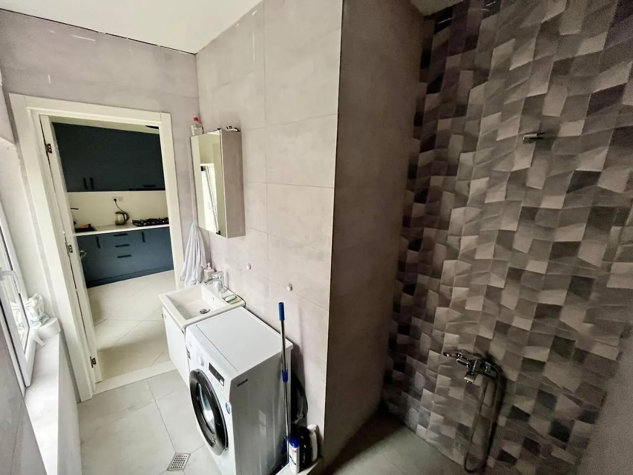Old And Modern Apart Ninoshvili Tbilisi Apartment